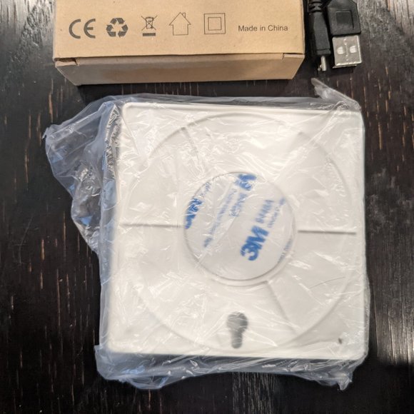 3 Motion Sensor Lights - Picture 4 of 4